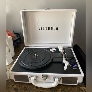 Victrola - Journey Bluetooth Suitcase Record Player with 3-speed Turntable